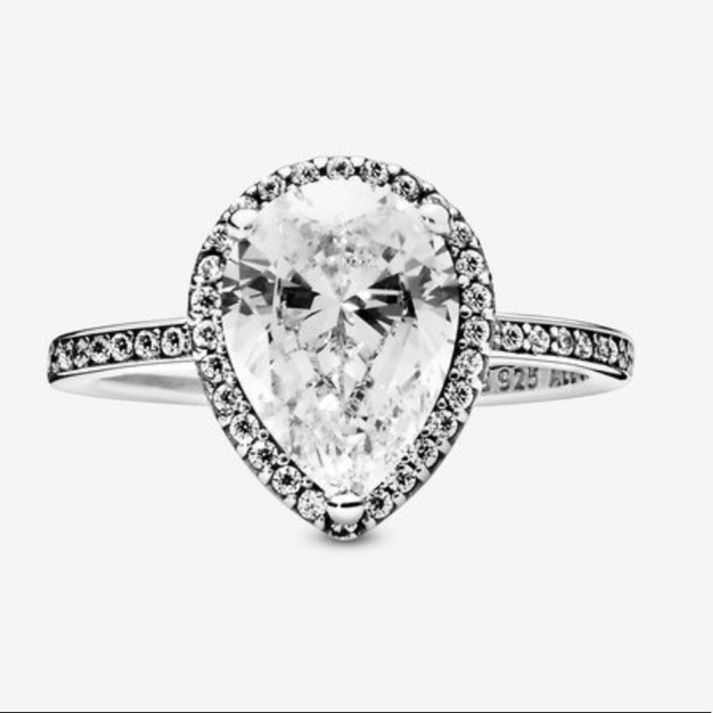 Pandora Tear Drop Ring Size 4.5
